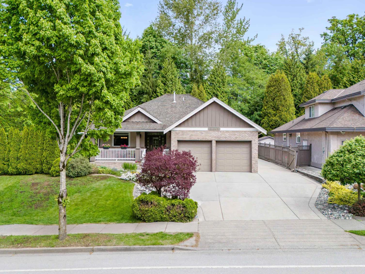 17965 68 Avenue, Surrey, BC, V3S 9E2