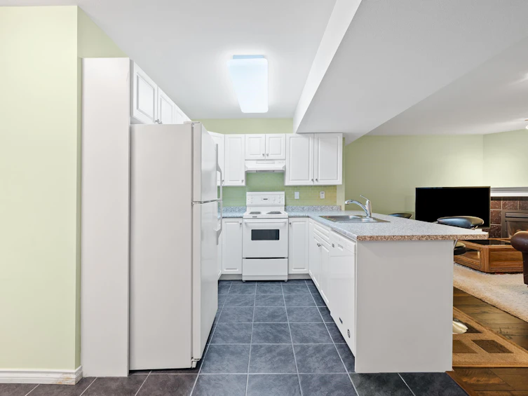 17965 68 Avenue, Surrey, BC, V3S 9E2 - 19