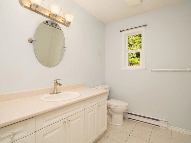 1234 Miller Road, Bowen Island, BC, V0N 1G1 - 16