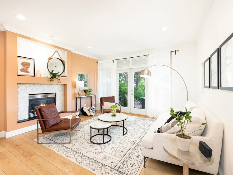790 E Keith Road, North Vancouver, BC, V7L 1W7