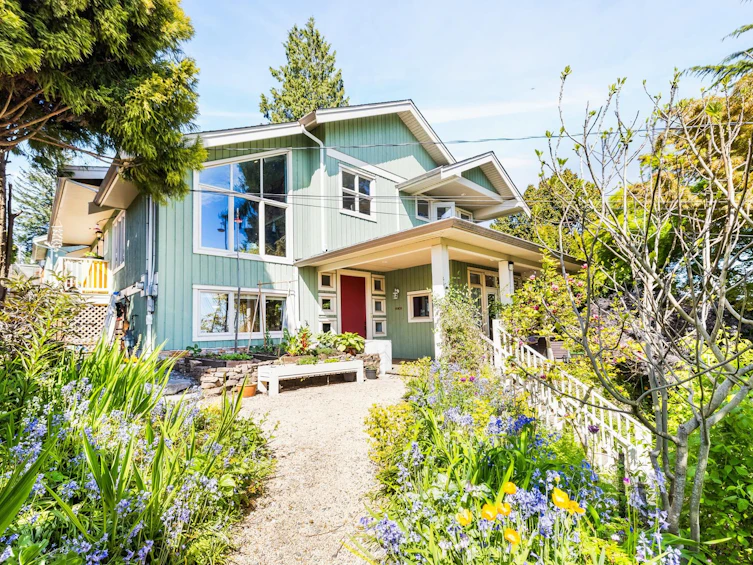 790 E Keith Road, North Vancouver, BC, V7L 1W7 - 35