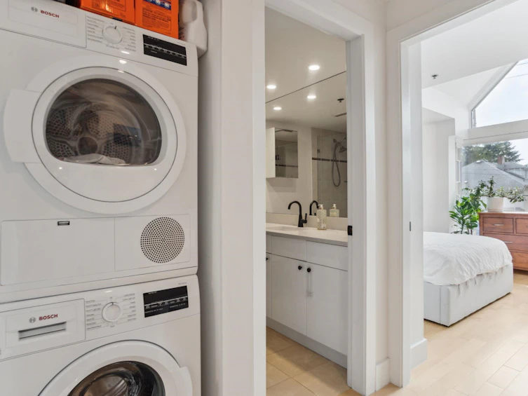 3011 Laurel Street, Vancouver, BC, V5Z 3T6 - 19