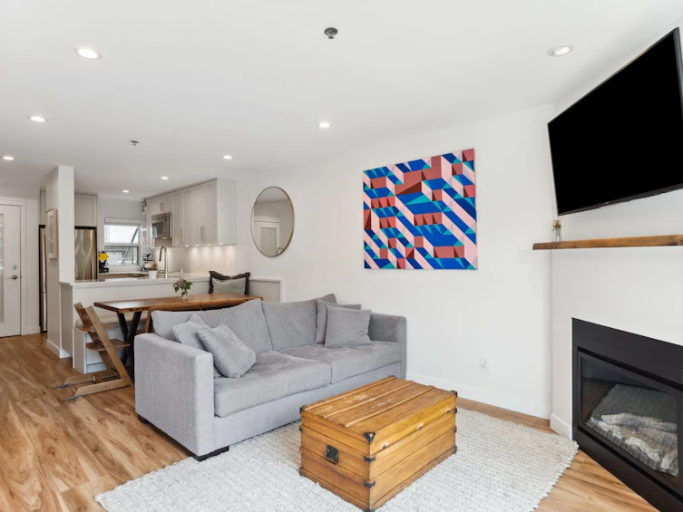 3011 Laurel Street, Vancouver, BC, V5Z 3T6 - 3