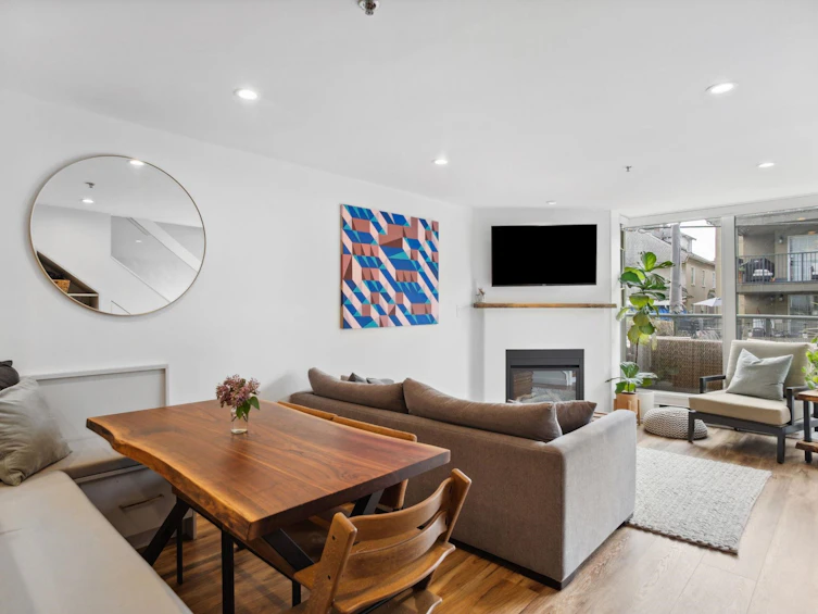 3011 Laurel Street, Vancouver, BC, V5Z 3T6 - 7