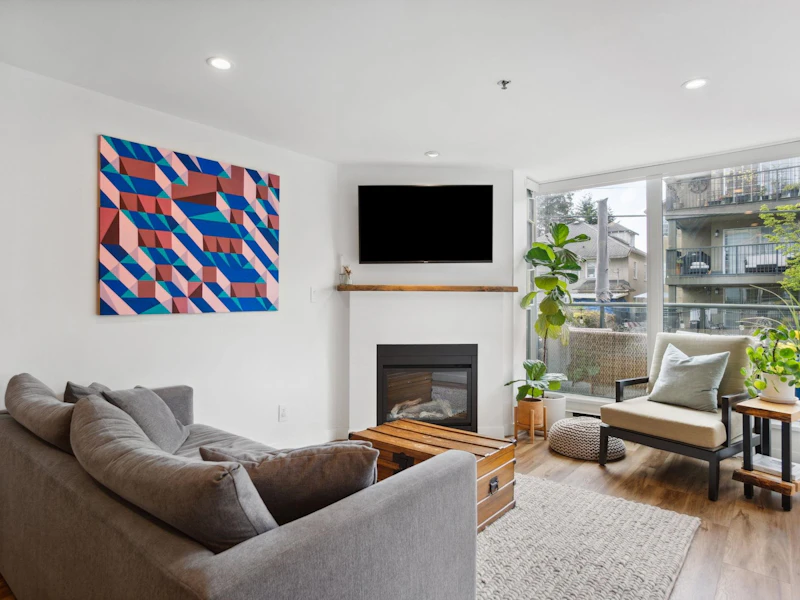 3011 Laurel Street, Vancouver BC V5Z 3T6