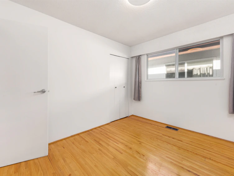 2081 E 27th Avenue, Vancouver, BC, V5N 2W7 - 20