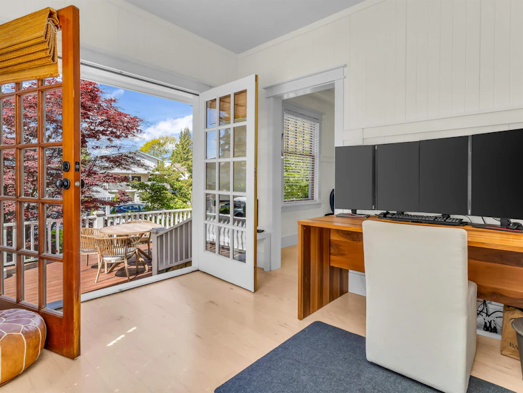 2688 Mcbride Avenue, Surrey, BC, V4A 3G1 - 21