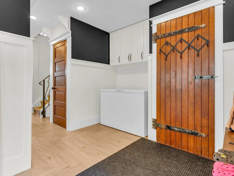 2688 Mcbride Avenue, Surrey, BC, V4A 3G1 - 36
