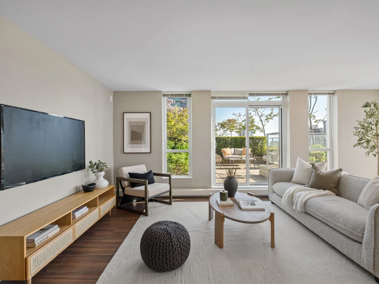 701-135 E 17th Street, North Vancouver, BC, V7L 0C4 - 7