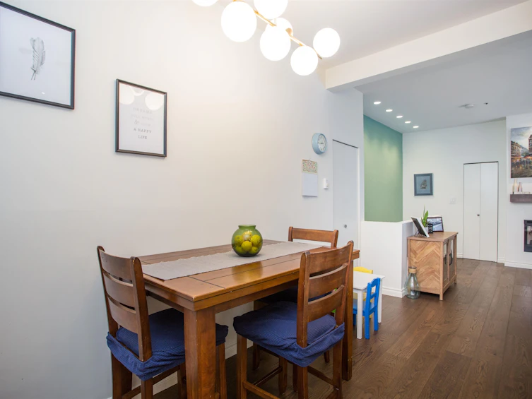 819 W 7th Avenue, Vancouver, BC, V5Z 1C2 - 11