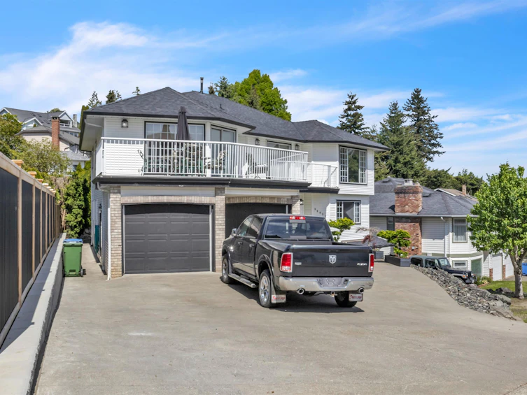 35835 Heatherstone Place, Abbotsford, BC, V3G 1E6