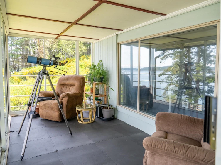 5423 Hooson Road, Pender Island, BC, V0N 2M1 - 24