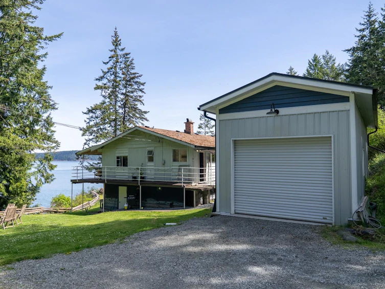 5423 Hooson Road, Pender Island, BC, V0N 2M1 - 34