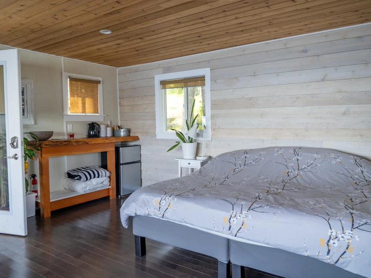 5423 Hooson Road, Pender Island, BC, V0N 2M1 - 9