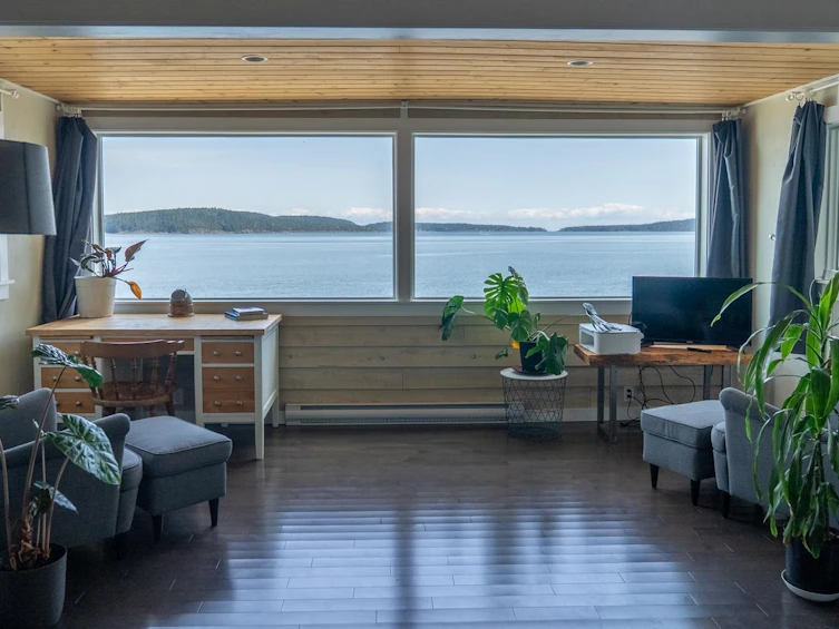 5423 Hooson Road, Pender Island, BC, V0N 2M1 - 10