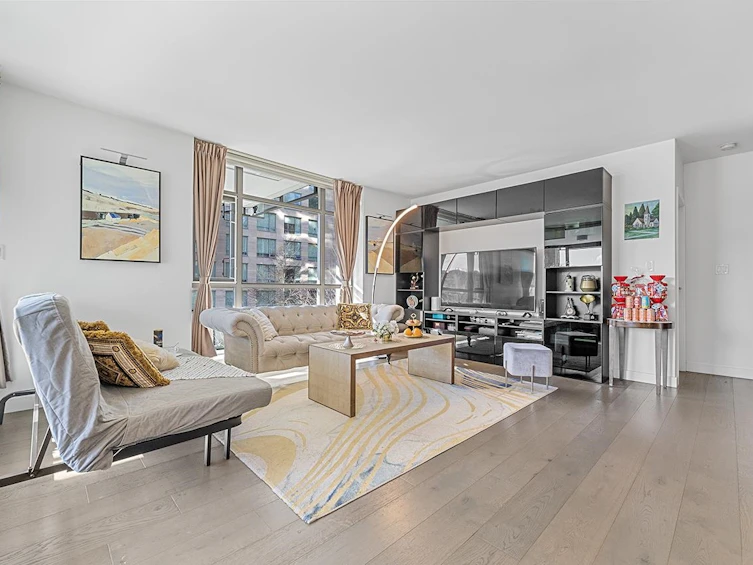 302-5782 Berton Avenue, Vancouver, BC, V6S 0C1 - 5