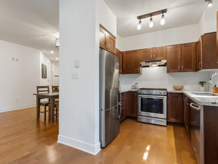 111-1111 E 27th Street, North Vancouver, BC, V7J 1S3 - 8