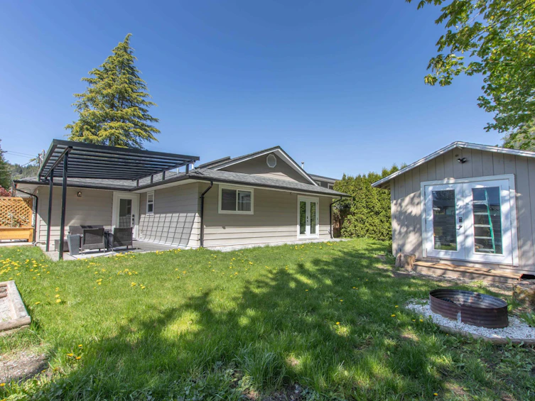 38124 Guilford Drive, Squamish, BC, V8B 0X4 - 26