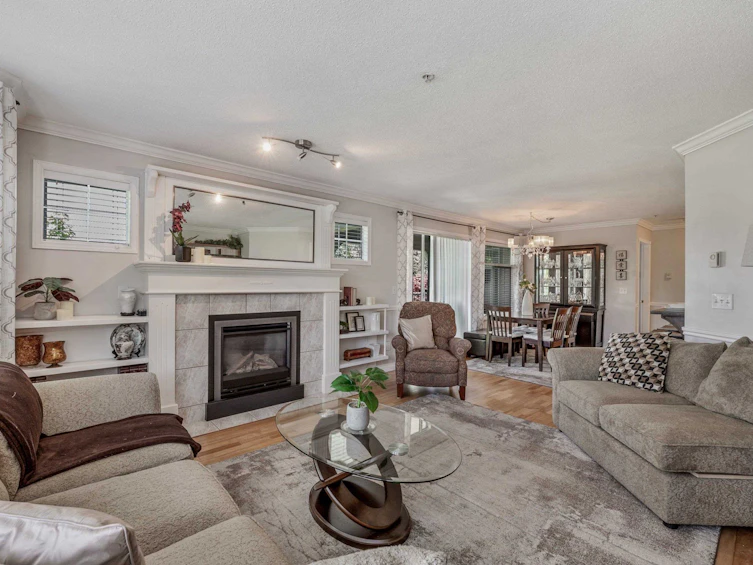 305-20894 57 Avenue, Langley, BC, V3A 8M7 - 3