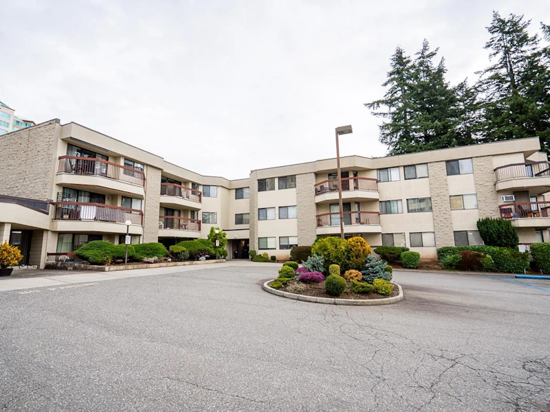 324 - 31955 Old Yale Road, Abbotsford BC V2T 4N1