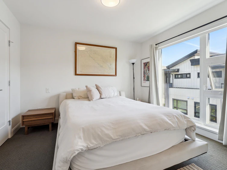 425-525 E 2nd Street, North Vancouver, BC, V7L 1E1 - 16