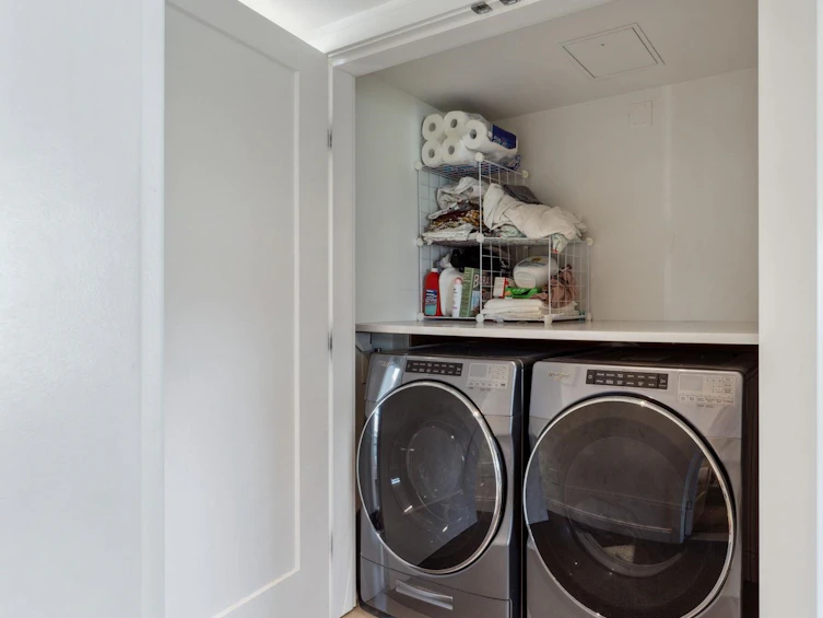 425-525 E 2nd Street, North Vancouver, BC, V7L 1E1 - 25
