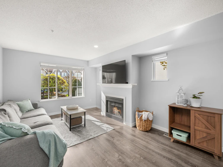 33-20560 66 Avenue, Langley, BC, V2Y 2Y8 - 2