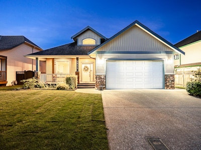 2844 Shuttle Street - 2