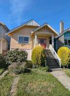 81 E 50th Avenue