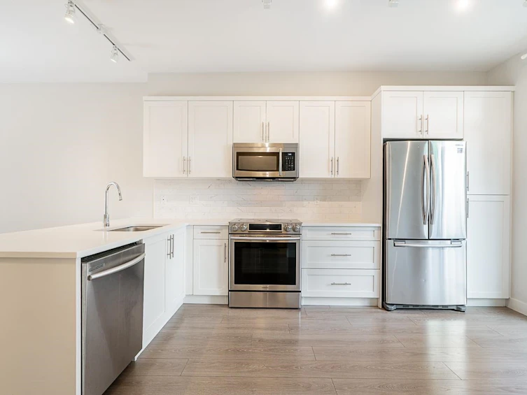 110-6030 142 Street, Surrey, BC, V3X 0J5 - 11