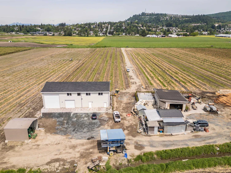 1245 Angus Campbell Road, Abbotsford, BC, V3G 2G4 - 17