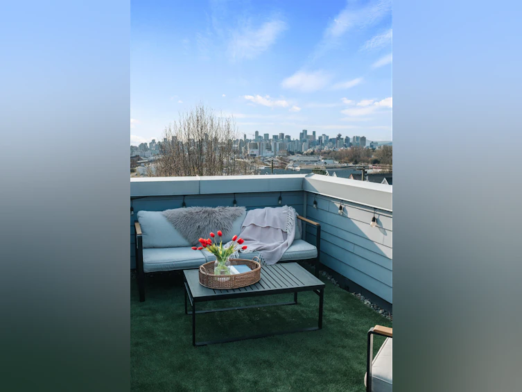 1688 Mclean Drive, Vancouver, BC, V5L 3P3 - 5