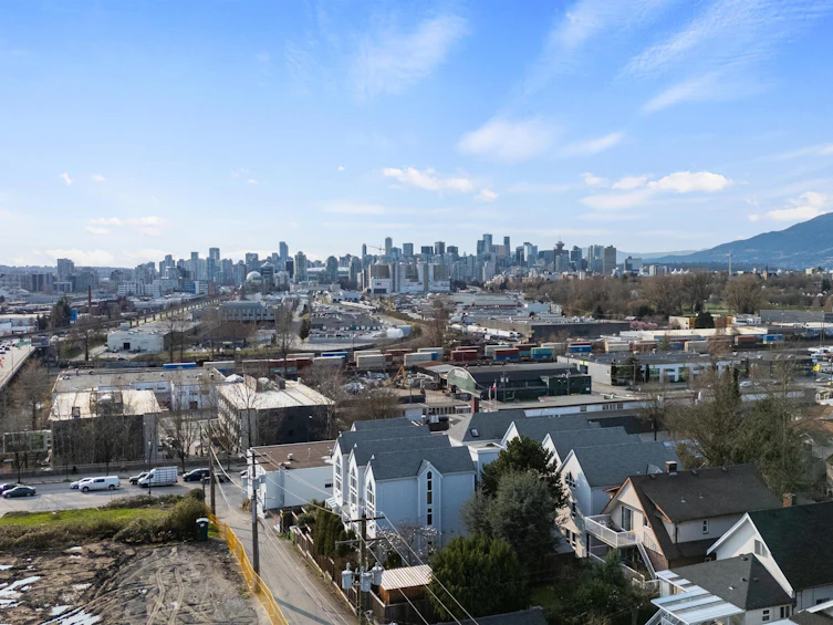 1688 Mclean Drive, Vancouver, BC, V5L 3P3 - 31