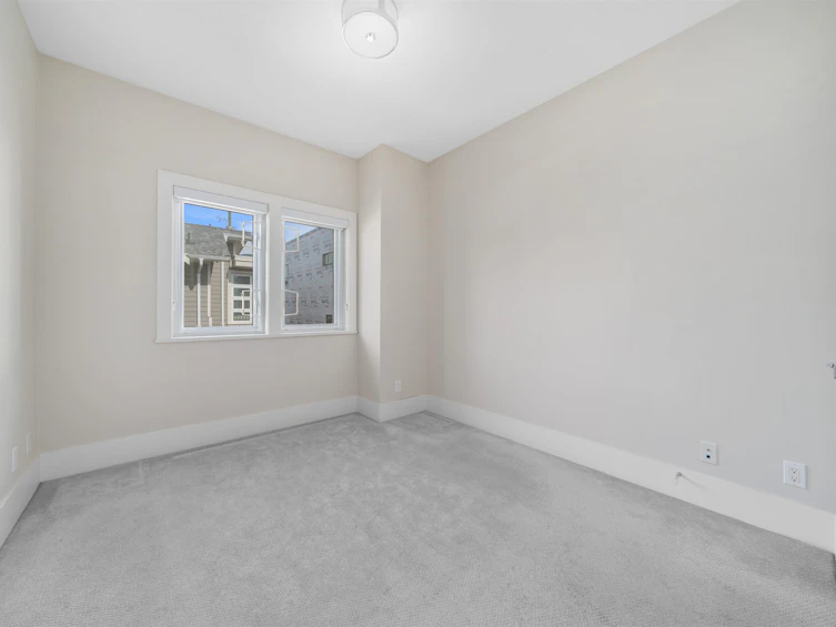 2-330 W 14th Street, North Vancouver, BC, V7M 1P6 - 16