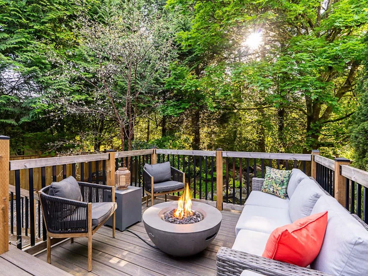 1485 Norton Court, North Vancouver, BC, V7G 2E5 - 2