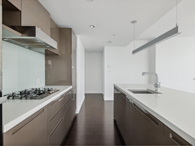 3909-777 Richards Street - 5