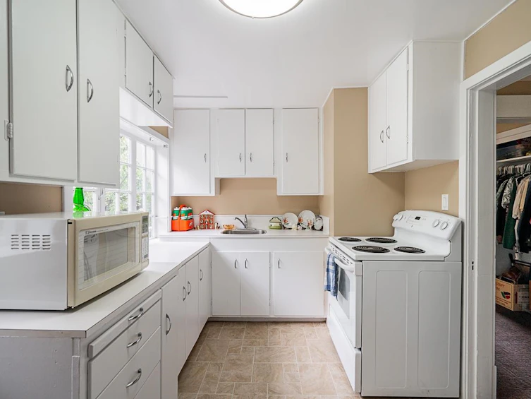 5634 Marine Drive, Burnaby, BC, V5J 3G8 - 26