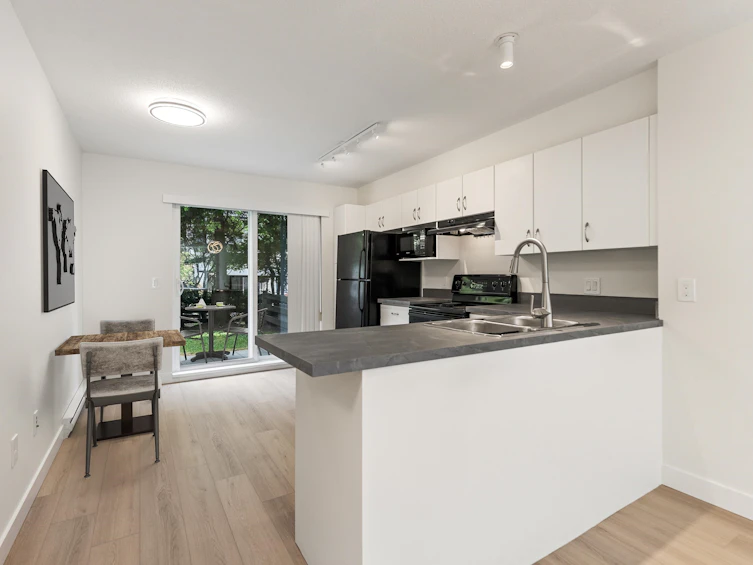 76-15871 85 Avenue, Surrey, BC, V4N 0Y9 - 12