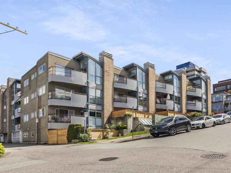 2388 Alder Street, Vancouver, BC, V6H 4J3 - 31