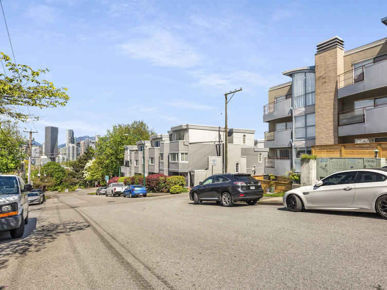 2388 Alder Street, Vancouver, BC, V6H 4J3 - 32