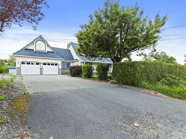 34519 Penner Avenue, Mission, BC, V2V 6W1 - 2
