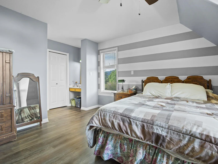 34519 Penner Avenue, Mission, BC, V2V 6W1 - 17