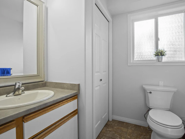 34519 Penner Avenue, Mission, BC, V2V 6W1 - 30