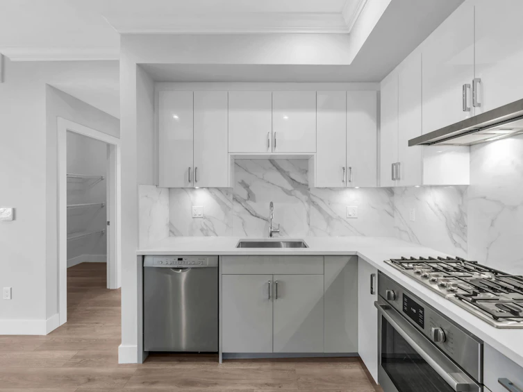 37-7567 Oak Street, Vancouver, BC, V6P 4A4 - 8