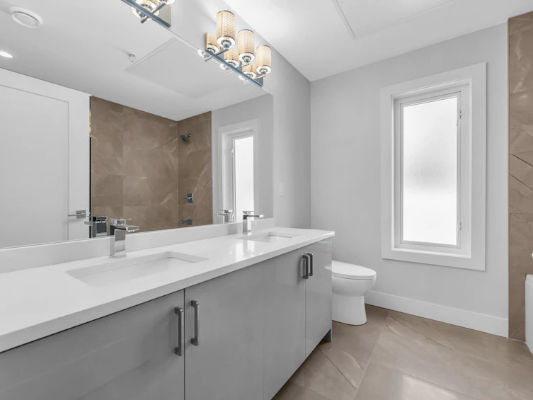37-7567 Oak Street, Vancouver, BC, V6P 4A4 - 19