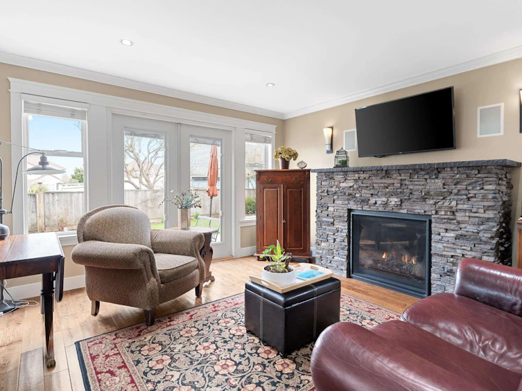 18865 63a Avenue, Surrey, BC, V3S 7W3 - 5