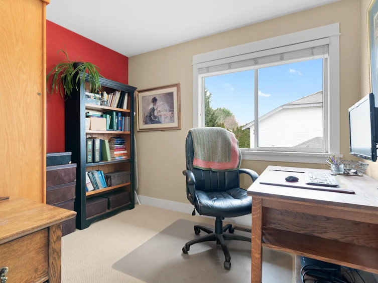 18865 63a Avenue, Surrey, BC, V3S 7W3 - 16