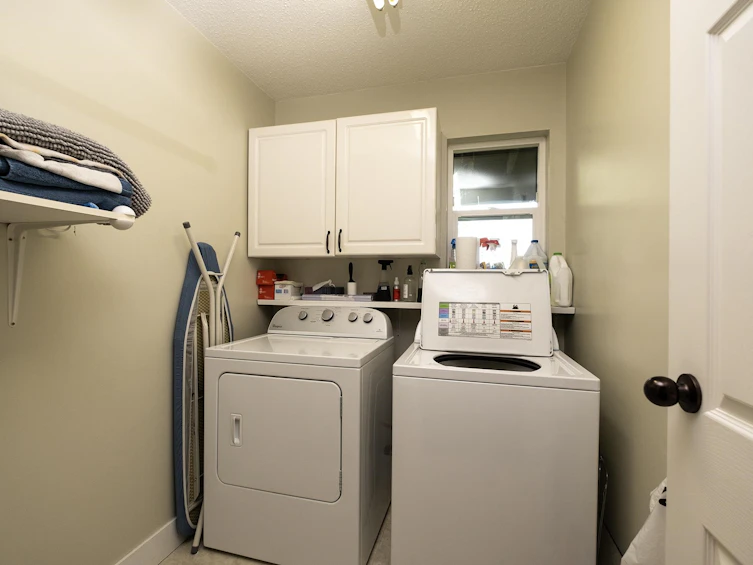 105 Wharf Road, Gibsons, BC, V0N 1V6 - 28