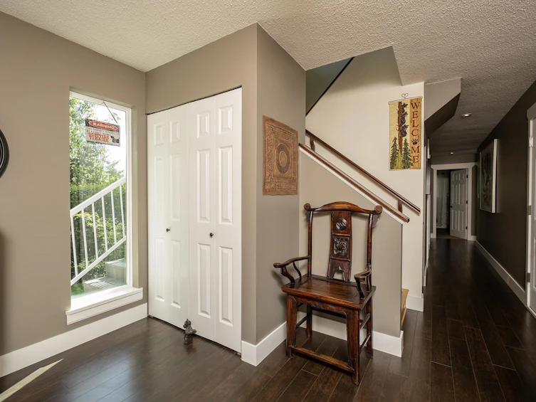 105 Wharf Road, Gibsons, BC, V0N 1V6 - 5