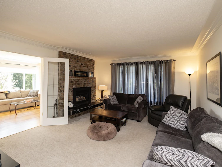 105 Wharf Road, Gibsons, BC, V0N 1V6 - 12